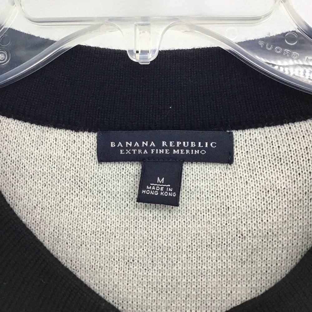 Banana Republic Merino Wool Cardigan Sweater Career Winter Warm Black Size M
